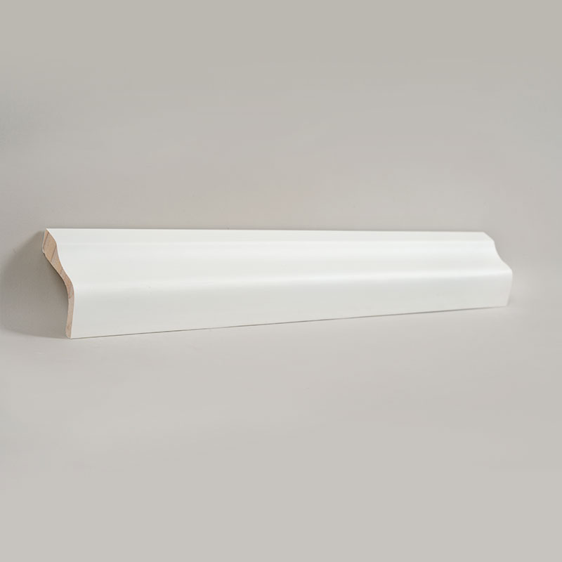 Podna lajsna od borovine (premazana punilom + boja) - bijela 1 1/2'x2 1/6'