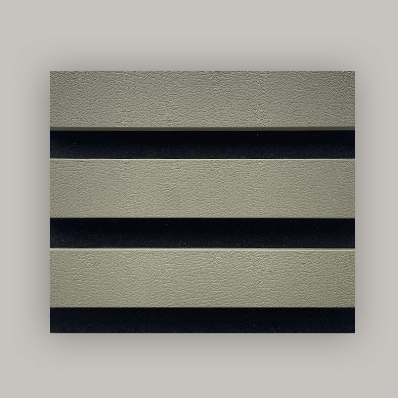 Rešetkasti zid/Akustični zidni panel (jednostrano PVC omotan) – tkanina-zrnasto/kožno-zrnasto 2400/2700 mm × 600 mm
