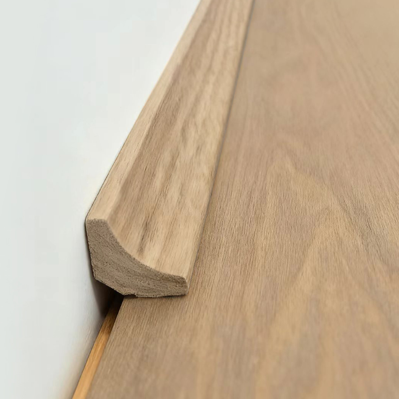 Unutarnja kutna letvica od punog drva/Scotia letvica (omotana furnirom crvenog hrasta + boja) - boja hrasta 3/5' x 3/5'