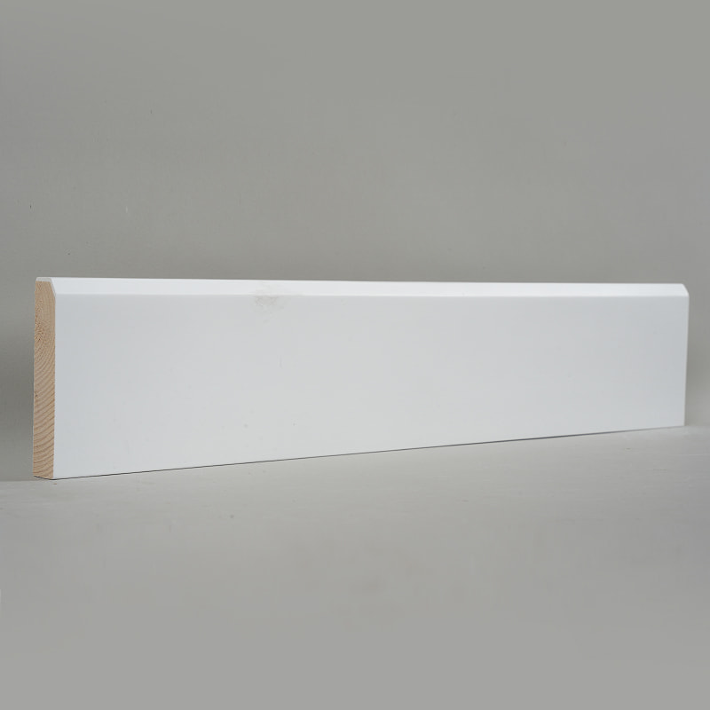 Podna lajsna od borovine (premazana punilom i obojena) - bijela 3/5' x 3 1/6'-A
